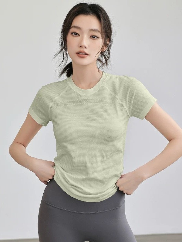 Spring and Summer New Sports Fitness Short-sleeved Quick-drying Yoga Suit Running Training Top Tight Slim T-shirt