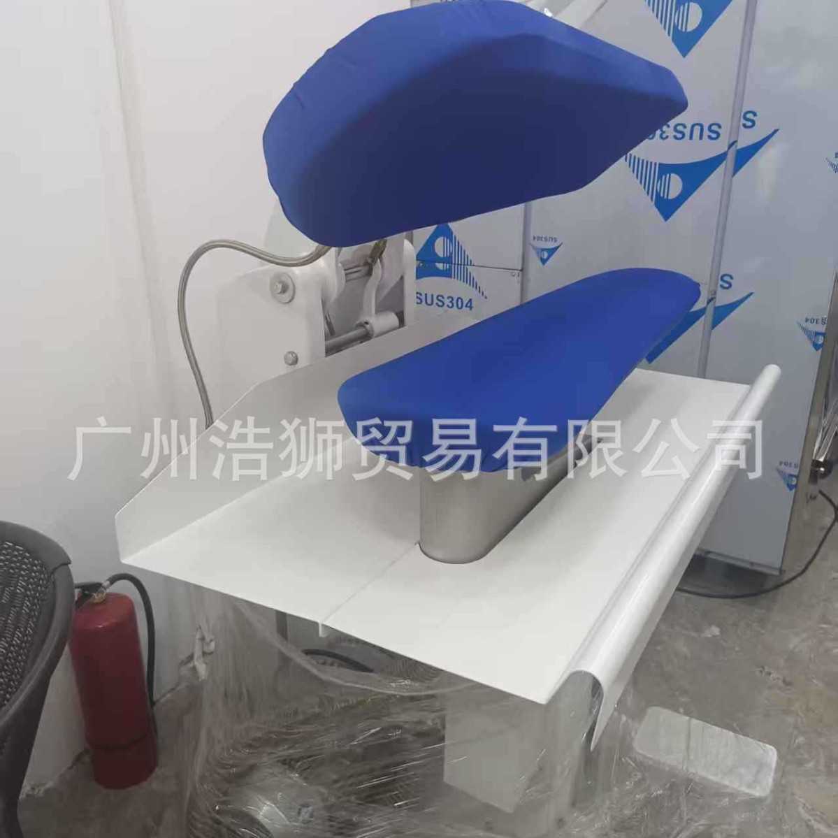 Universal Ironing Table, Hotel Laundry Dry Cleaning Ironing Equipment, Industrial Ironing Table Factory Direct Sales