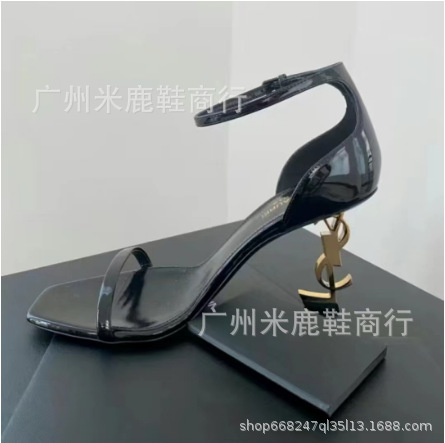 2023YS Woods same style black patent leather sexy one-strap metal letter heel high heel sandals female socialite style
