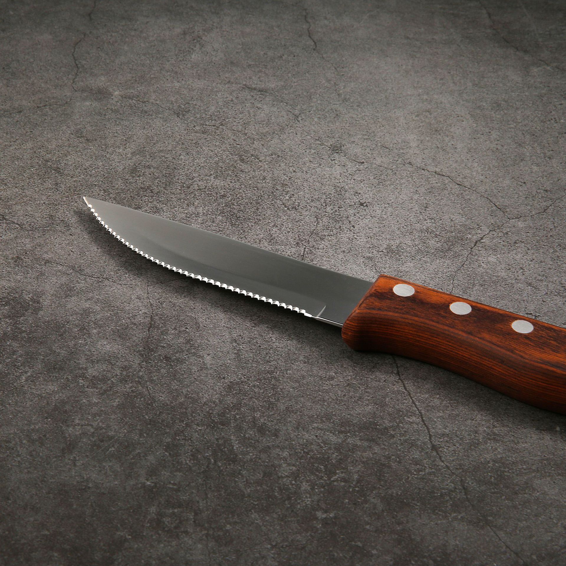 Factory Customized Hotel Tableware Knife Barbecue Meat Cutting American Large Steak Knife Large Color Wood Brazilian Coffee Steak Knife