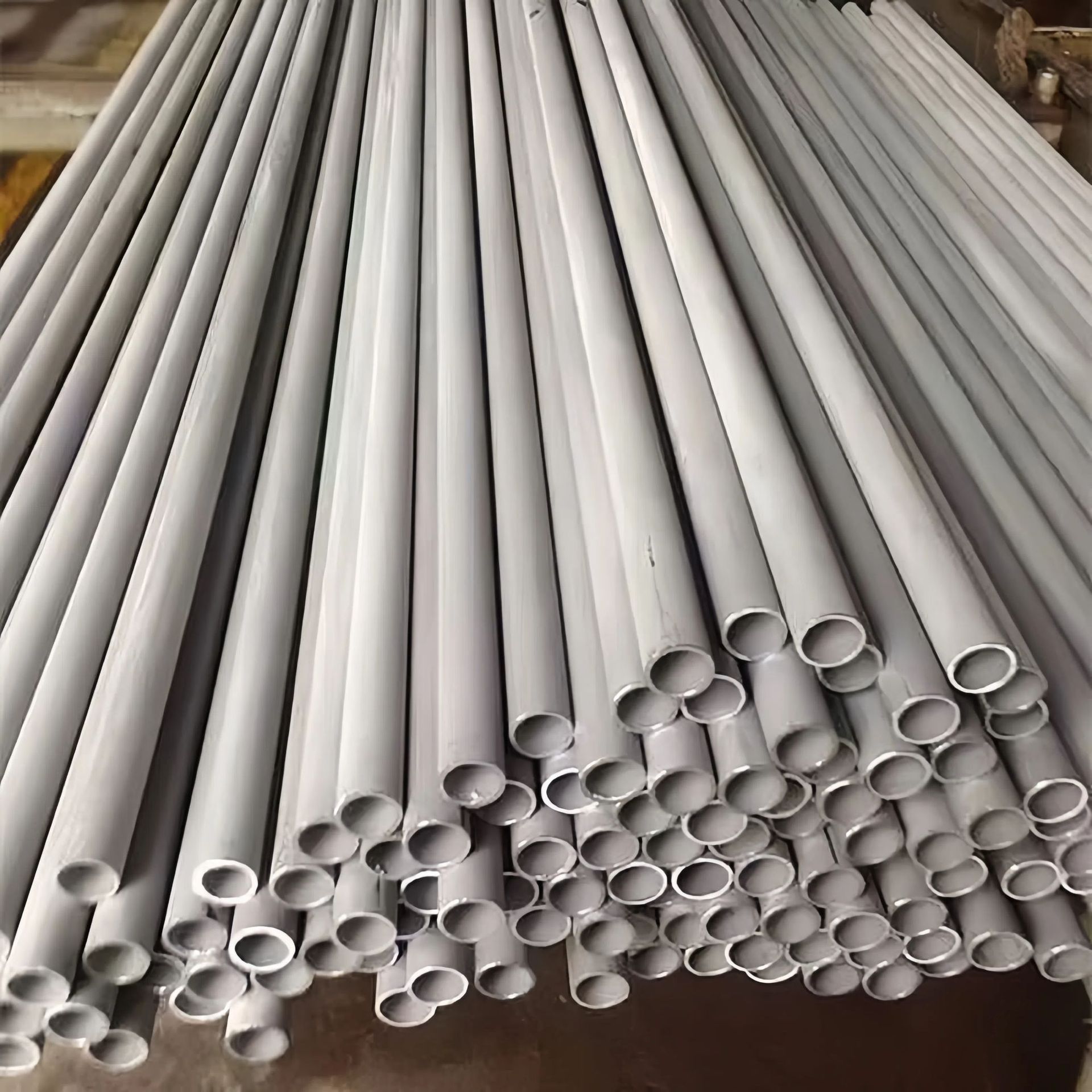 304 Stainless Steel Seamless Pipe 316L Stainless Steel Pipe Decorative Pipe Polished In-Stock Wholesale Stainless Steel Industrial Pipe