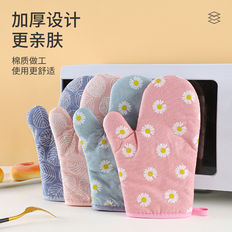 Factory Direct Nordic style heat insulation gloves anti-scald microwave oven gloves high temperature resistant kitchen baking oven gloves