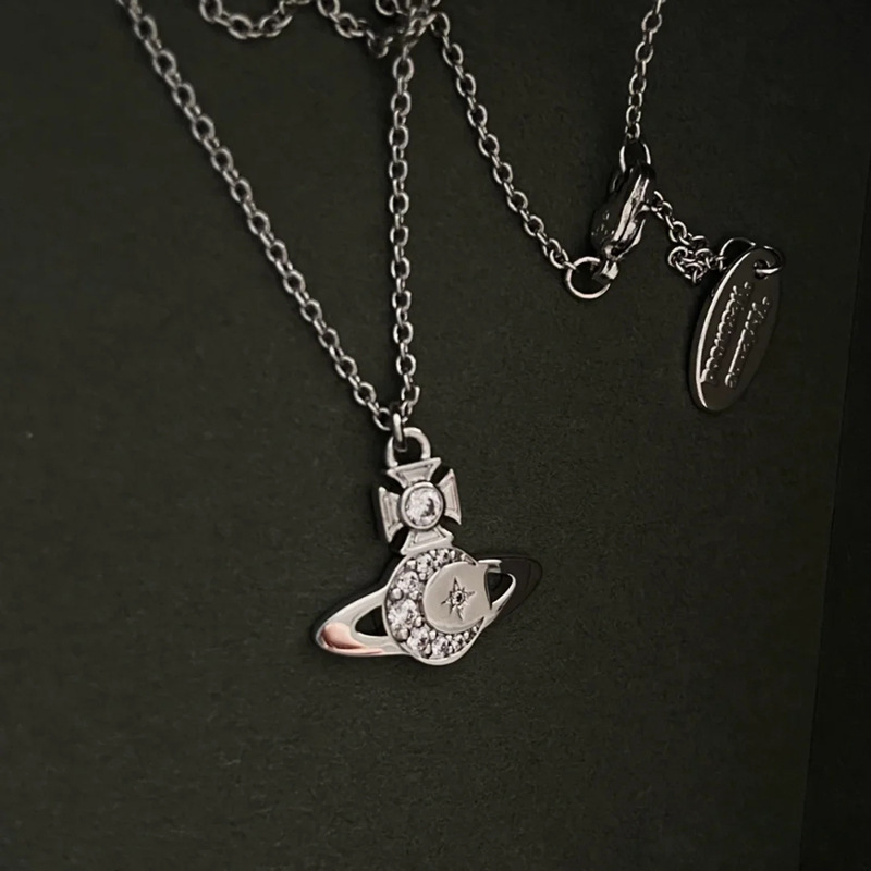 Empress Planet Zirconia Stud Earrings Fashionable and Elegant Star Earrings Unique Design Versatile Earrings Wholesale