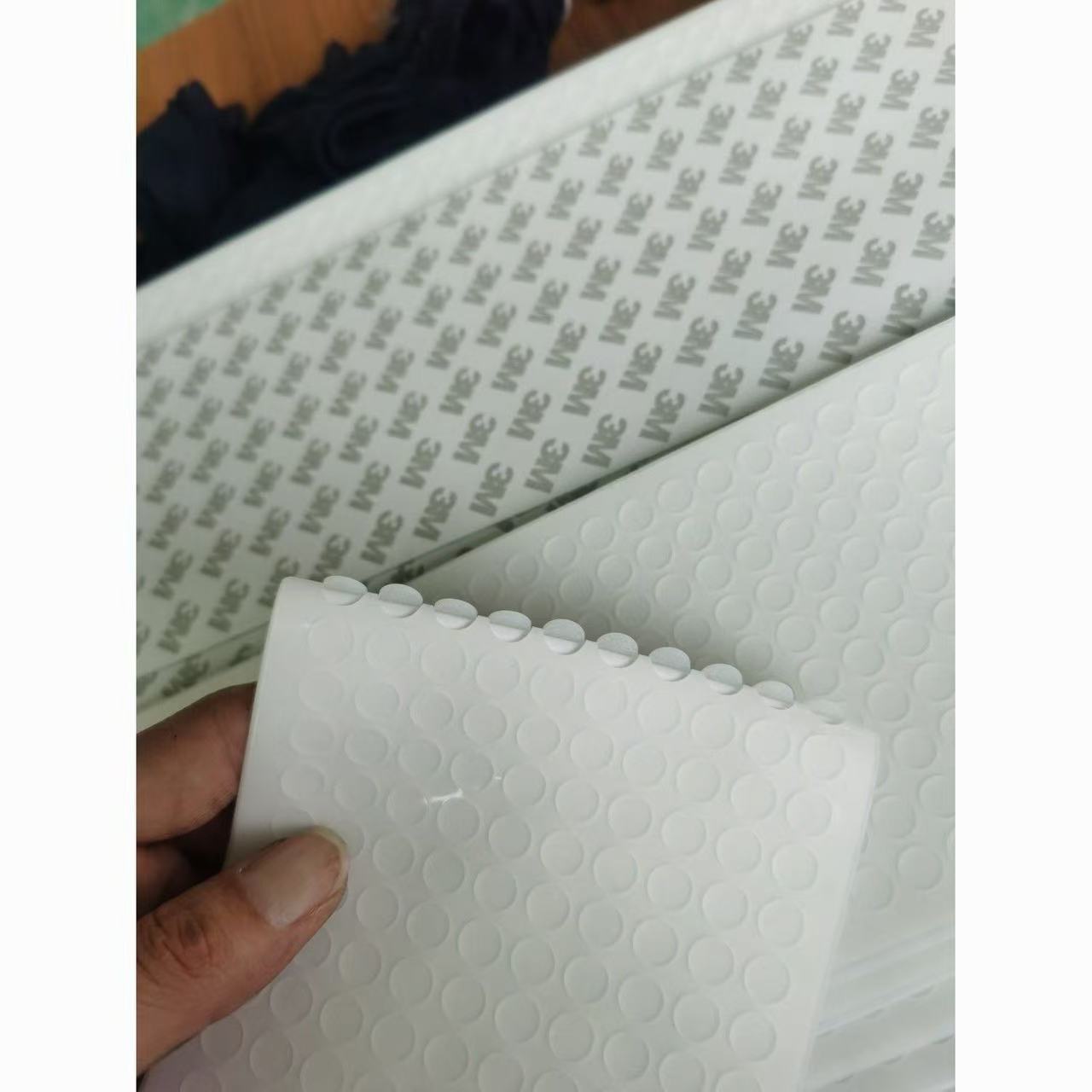 Silicone Anti-Slip Foot Pads with Adhesive Backing, Shock-Absorbing and Anti-Collision Table and Chair Self-Adhesive Rubber Gasket Mesh Round Heterosexual Die-Cutting Customization