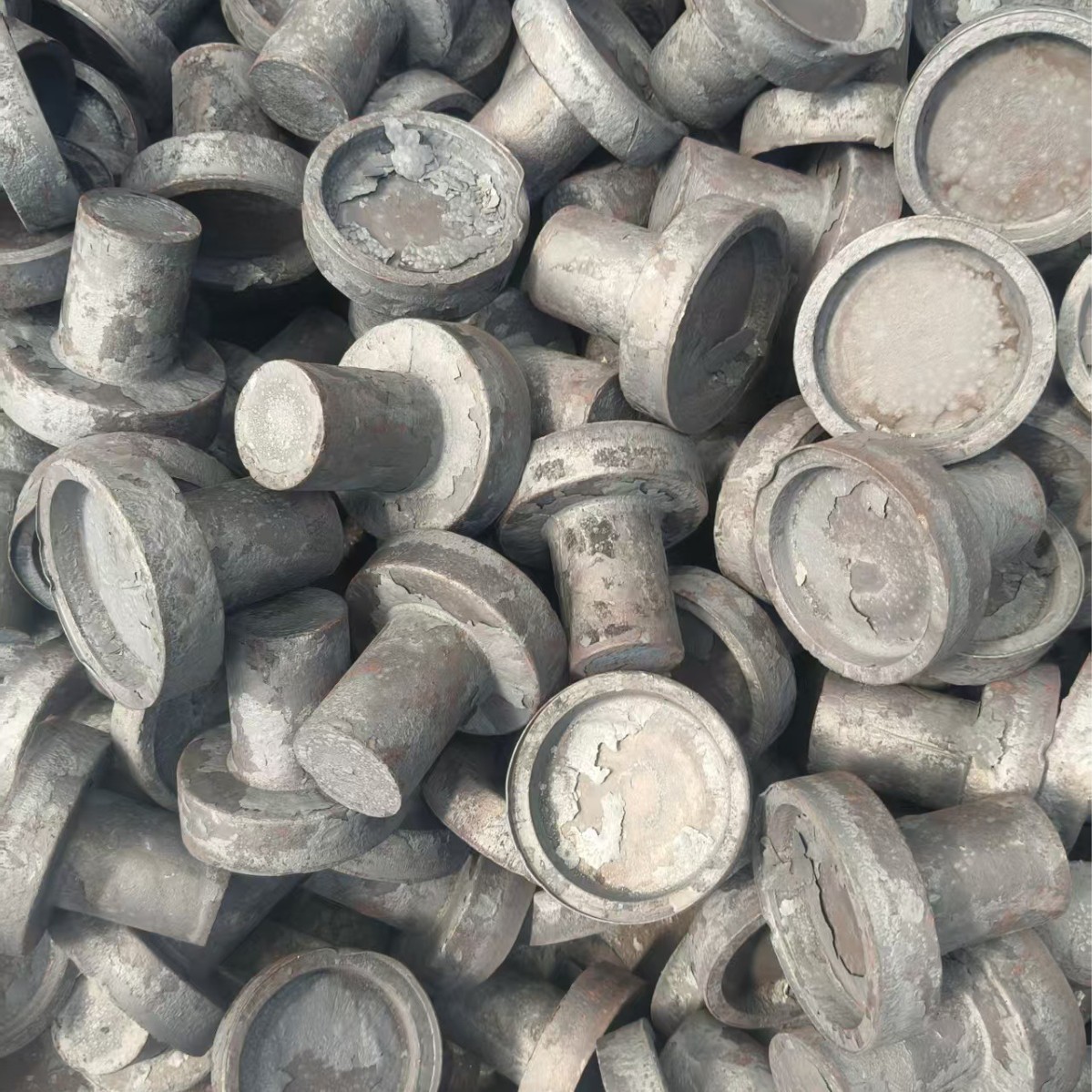 Customized Forgings, Rough Forgings, Red Punching Parts, Steel Bearing Forging, Die Forging, Transmission Shaft Gear Flange