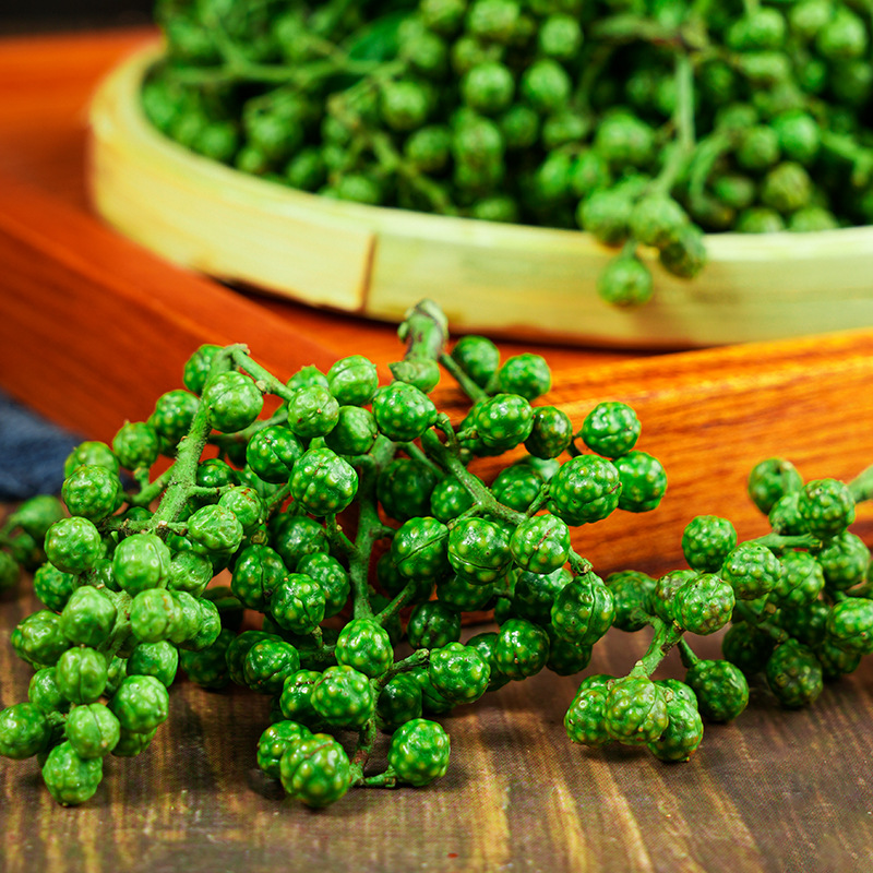 Chongqing Jiangjin Specialty Jiuyeqing Fresh Pepper 300g Special Pepper Factory Direct Supply Sichuan Vine Pepper Pepper Green Pepper Seeds