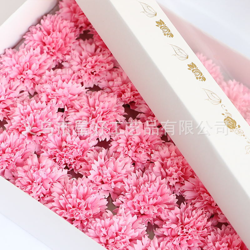 Carnation Soap Flower Bouquet Gift Box for Teachers and Elders, Including Flower Wrapping Materials and Soap Bouquet