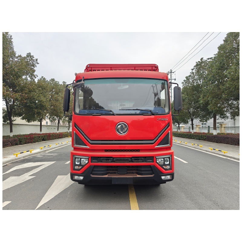 Одноосный транспортер для живой птицы Dongfeng 6.8м, транспортер для скота, трехслойный, прямая продажа от производителя, специальный для живых свиней