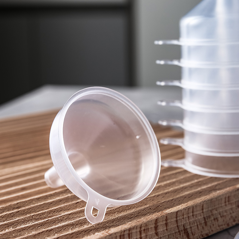 Plastic Funnel Cosmetics Dispensing Funnel Mini Funnel Transparent Plastic Funnel Small Funnel Funnel