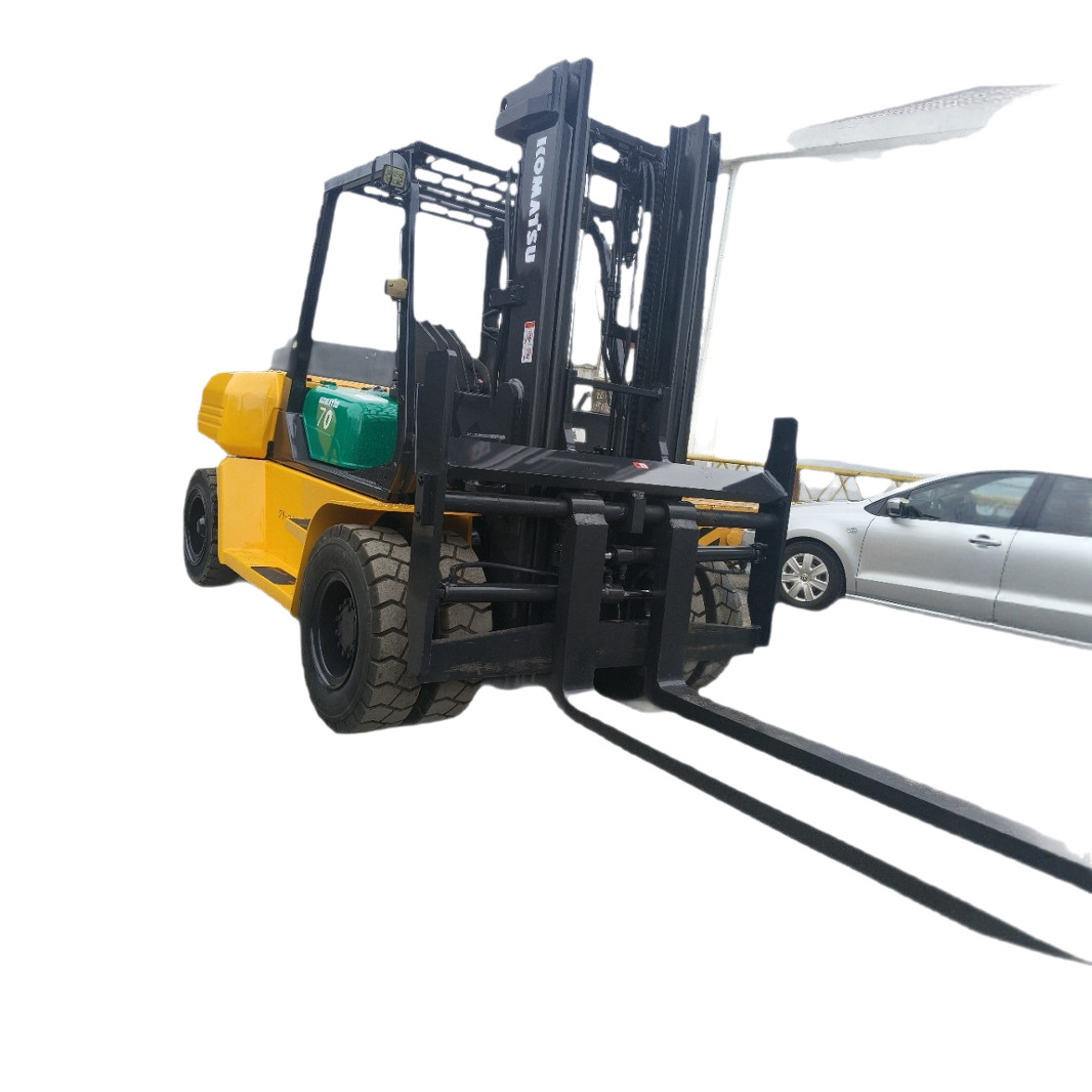 Supply Komatsu 7 Ton Forklift Internal Combustion Forklift Komatsu 7 Ton Diesel Forklift