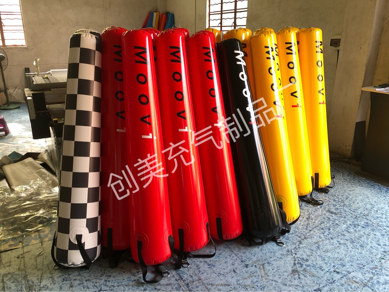 Factory Direct Sales Wholesale Outdoor Water Sports Inflatable Buoy Triangle Buoy Water Race Pile Floating Ball