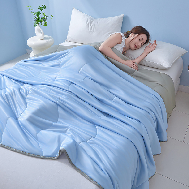Cross-Border Class a Black Technology Cool Silk Summer Cooling Quilt Gift Quilt Double Air-Conditioned Quilt Machine Washable Summer Quilt Thin Quilt