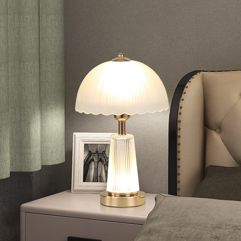 American Style Retro Casual Double Control Dimming Glass Table Lamp Bedroom Bedside Table Decoration Small Lamp Bedroom Essential