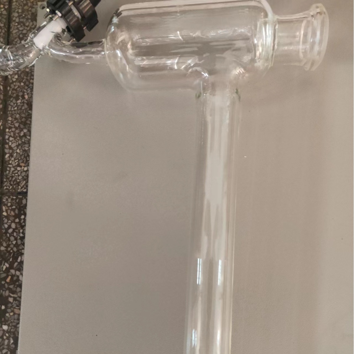 Manufacturer Wholesale Laboratory Glass Piston Water Distributor Return Water Distributor Glass Equipment