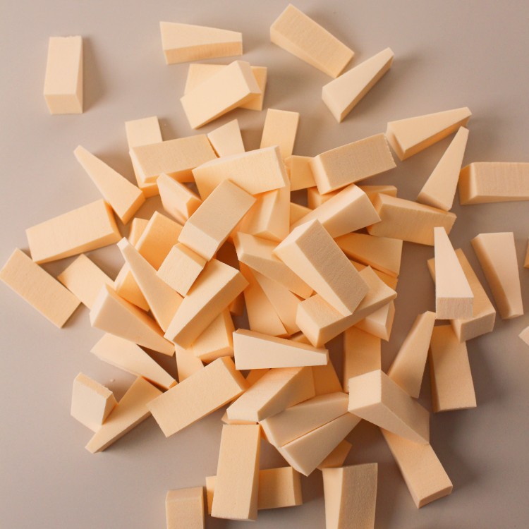 Latex Triangular Powder Puff Super Soft Makeup Sponge Block Manicure Sponge Dry and Wet Dual-Use Photo Studio Small Trapezoidal Beauty Egg