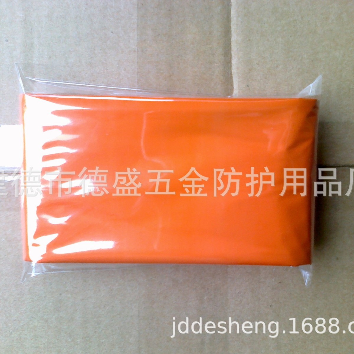 Supply 2.6 silk red PE emergency sleeping bag insulation sleeping bag