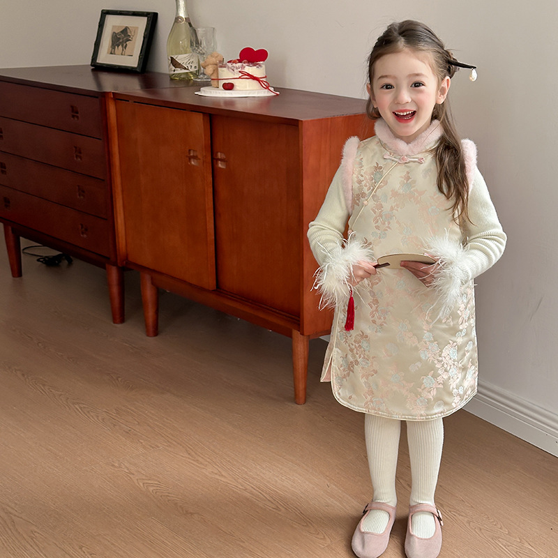 Aimo Beibei платья для девочек с утолщением и теплом для Нового года, милое заплаточное платье в западном стиле, улучшенный чонсам