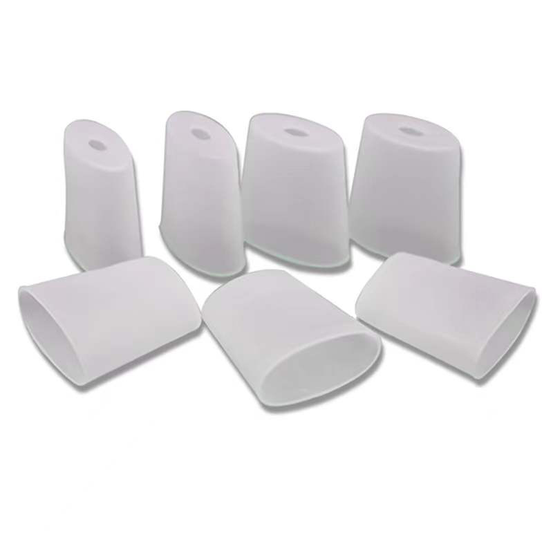 Ruike disposable cigarette holder one, three, four or five generations of vtv small unreal cigar try suction nozzle silicone cigarette holder set Wholesale