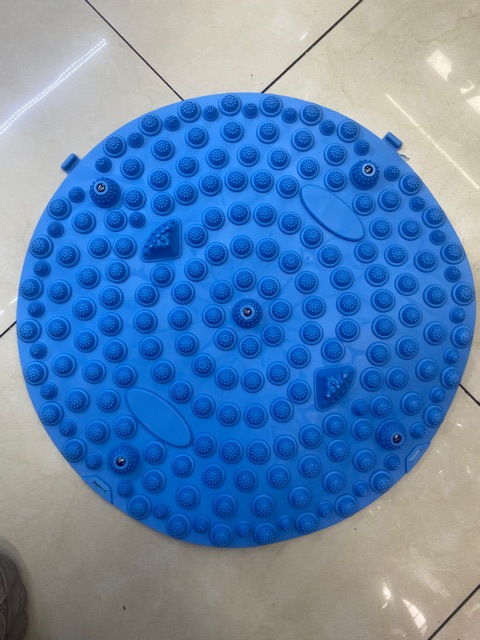 Large Wholesale Acupressure Board Foot Massage Household Small Winter Bamboo Shoot Pressure Fingerboard Super Painful Thickeneded Sole Round Massage Pad