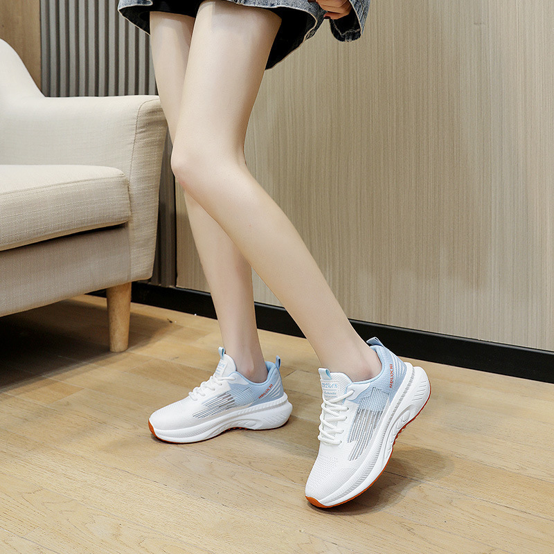Junior High School Students' Special Women's Shoes for Physical Examination and Long Jump, Summer Shock-Absorbing Lightweight Sports Running Shoes for Junior High School Students