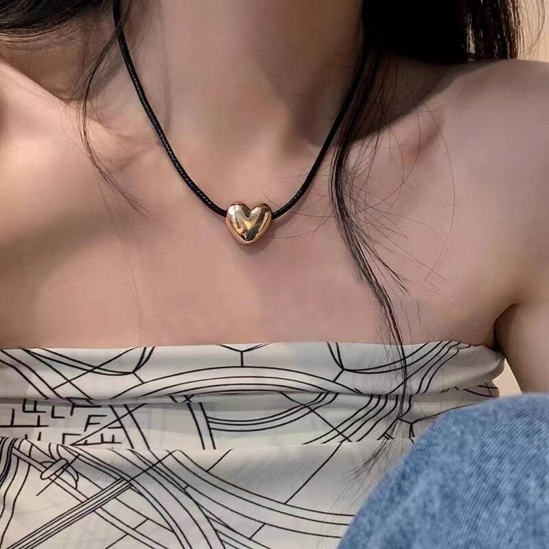 Fever Sweet Cool Style Pull-Out Heart Necklace Necklace Adjustable Clavicle Chain Niche Design Strap Necklace