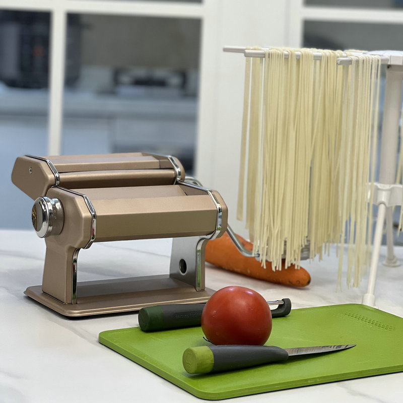 Wholesale household noodle machine small thickened noodle press dumpling wonton skin multifunctional manual stainless steel rolling noodle machine