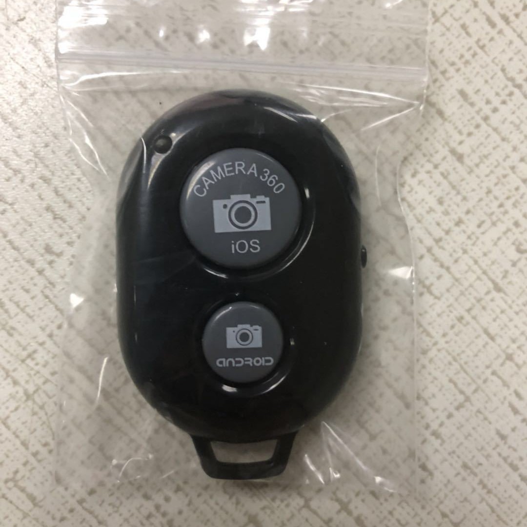 Factory wholesale Bluetooth selfie Android/IOS system universal selfie artifact mobile phone Bluetooth remote control