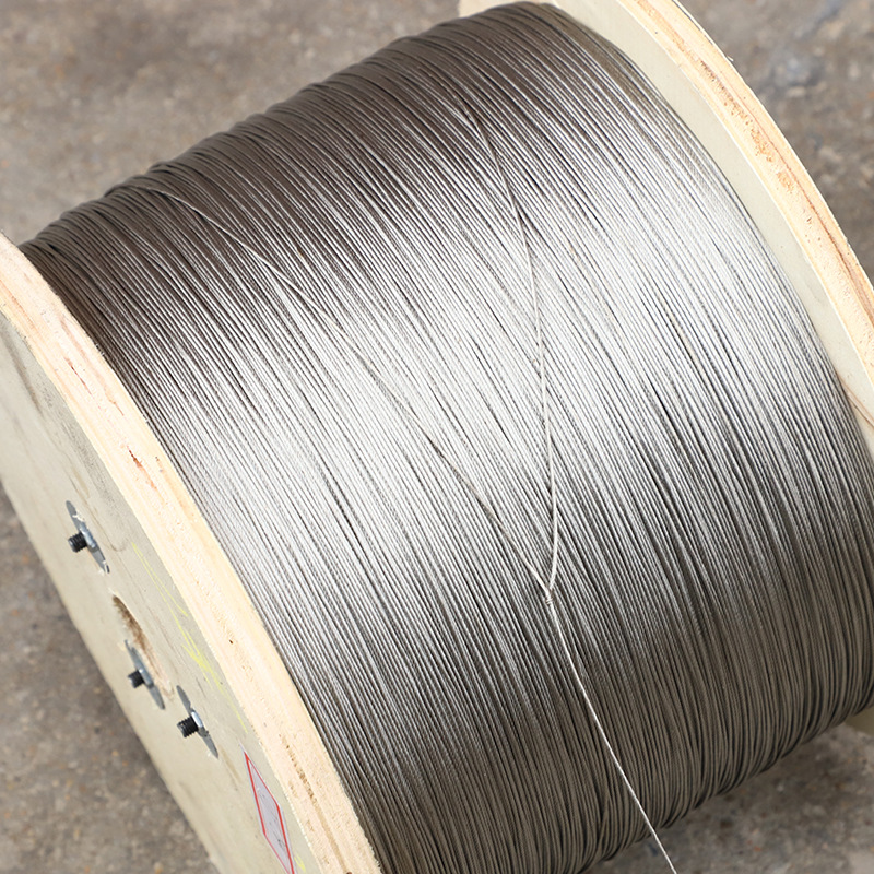 304 stainless steel wire rope engineering hoisting wire rope invisible protection thin wire rope stainless steel wire rope