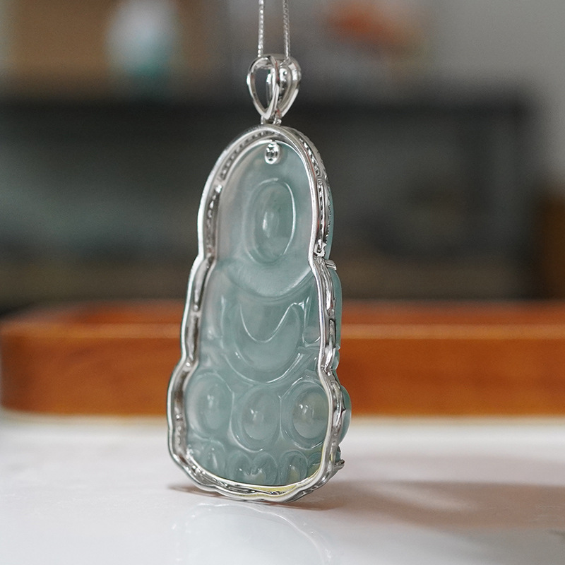 Platinum Pt950 Cultivated Diamond Jade Guanyin Inlaid Full Diamond Pendant
