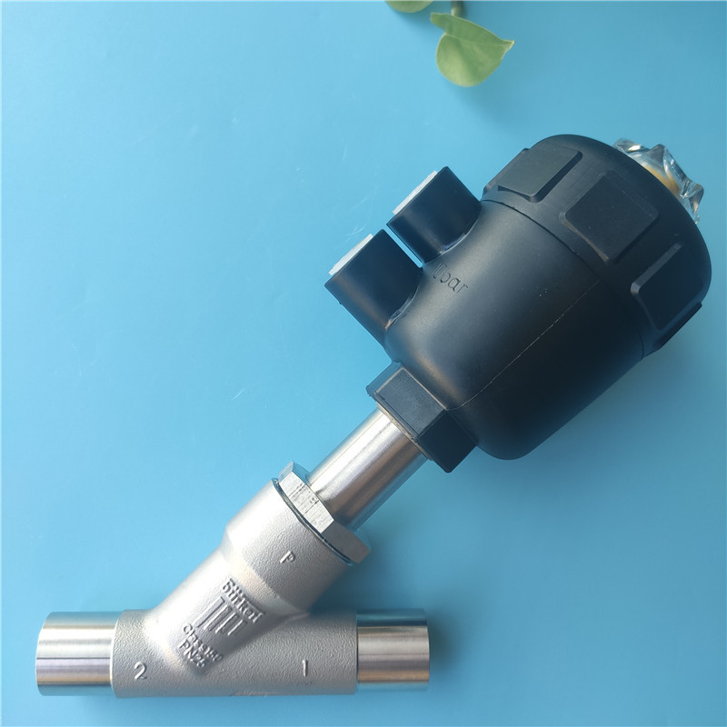 Burkert 2000 Pneumatic Angle Seat Valve Welding 33.7X2.0*2/2 Normally Closed, Dn25, Ptfe, 316 Valve Body
