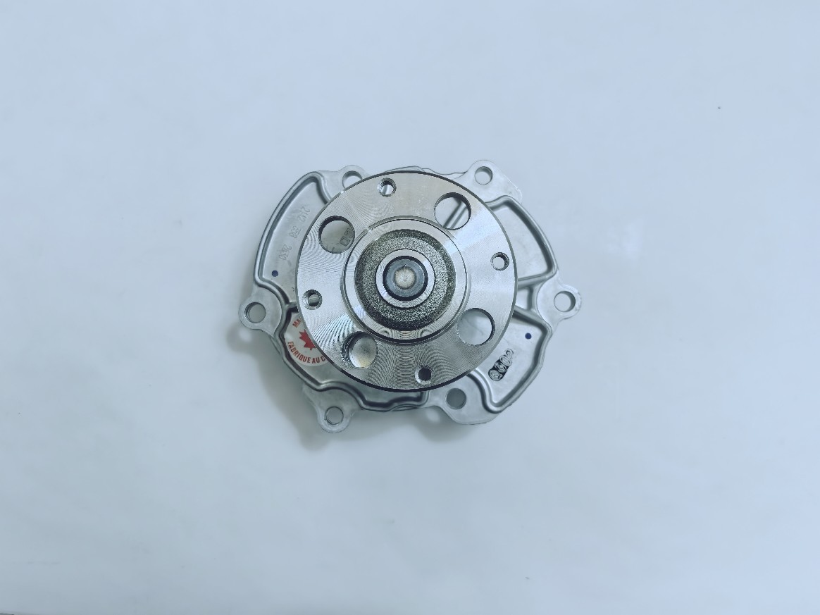 Suitable for Buick Cadillac Chevrolet Opel GMC Encore water pump assembly component 12657499