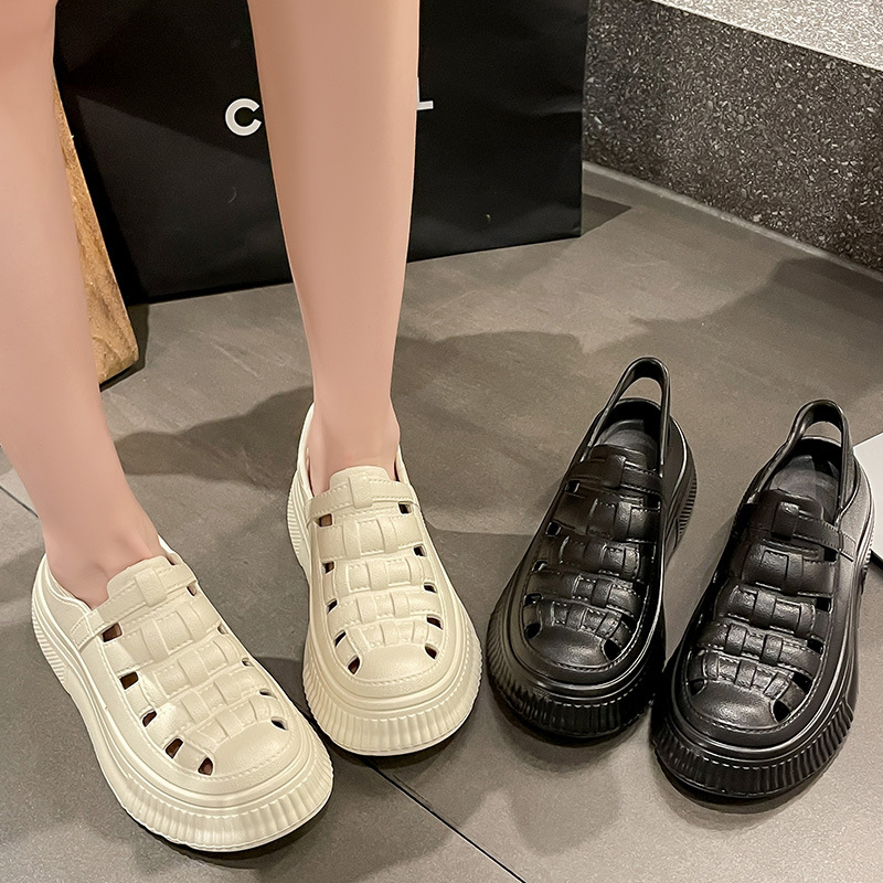 Сандалии с вырезами для женщин, уличная одежда, лето 2024, новая мода, универсальные толстоподошвенные антискользящие обувь