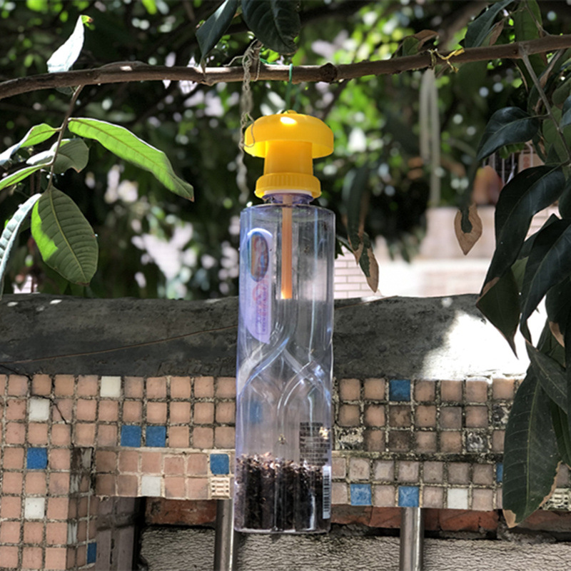Wholesale Fruit fly trap cover with water bottle Orchard vegetable sweet potato fly needle lure fruit fly medicine insect trap