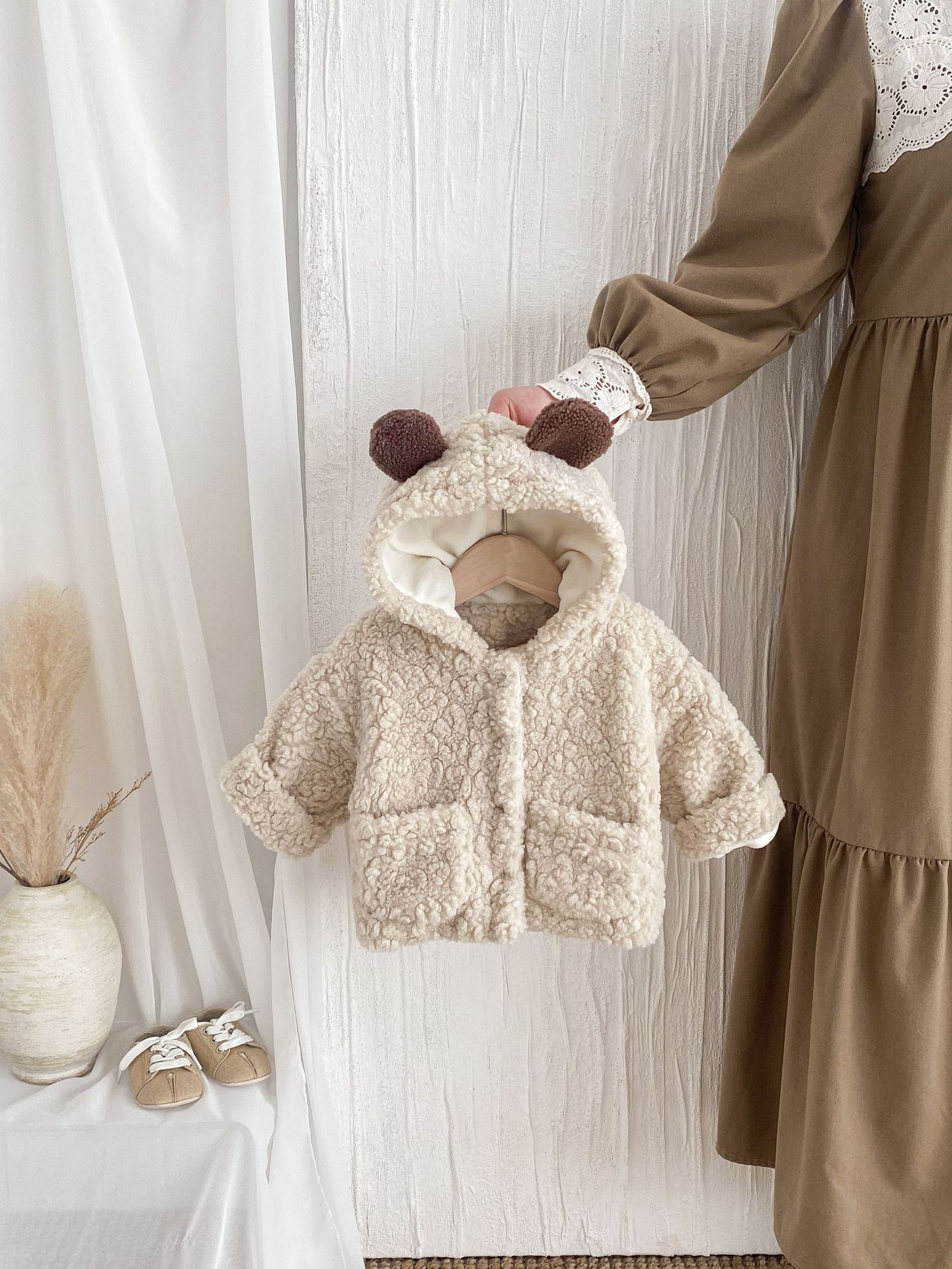 Baby's Coat Mao Mao Thickened Bear Ear Hooded Winter Boy's Cute fleece-lined Warm Top Winter