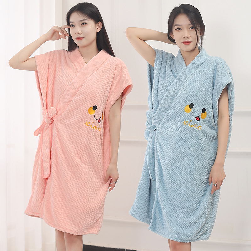 New pineapple plaid bathrobe bath skirt wearable bath towel coral fleece thickened soft absorbent home pajamas hotel bathrobe