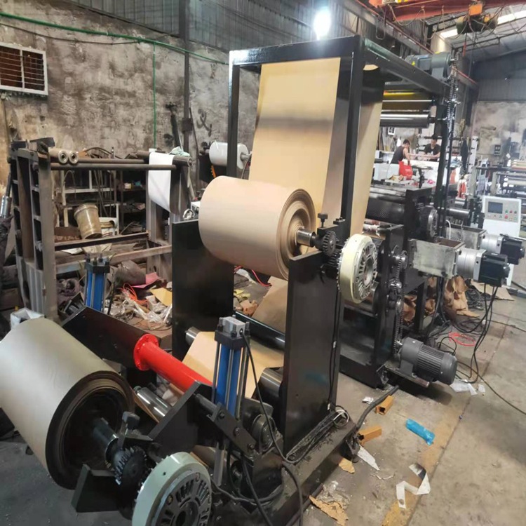 Bubble Paper Embossing Machine High Speed Bubble Bag Film Cutting Machine Common Supply