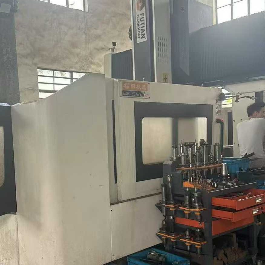 Processing Used Foton Gmc2518 Gantry Machining Center with a Width of 1.8m in Stock