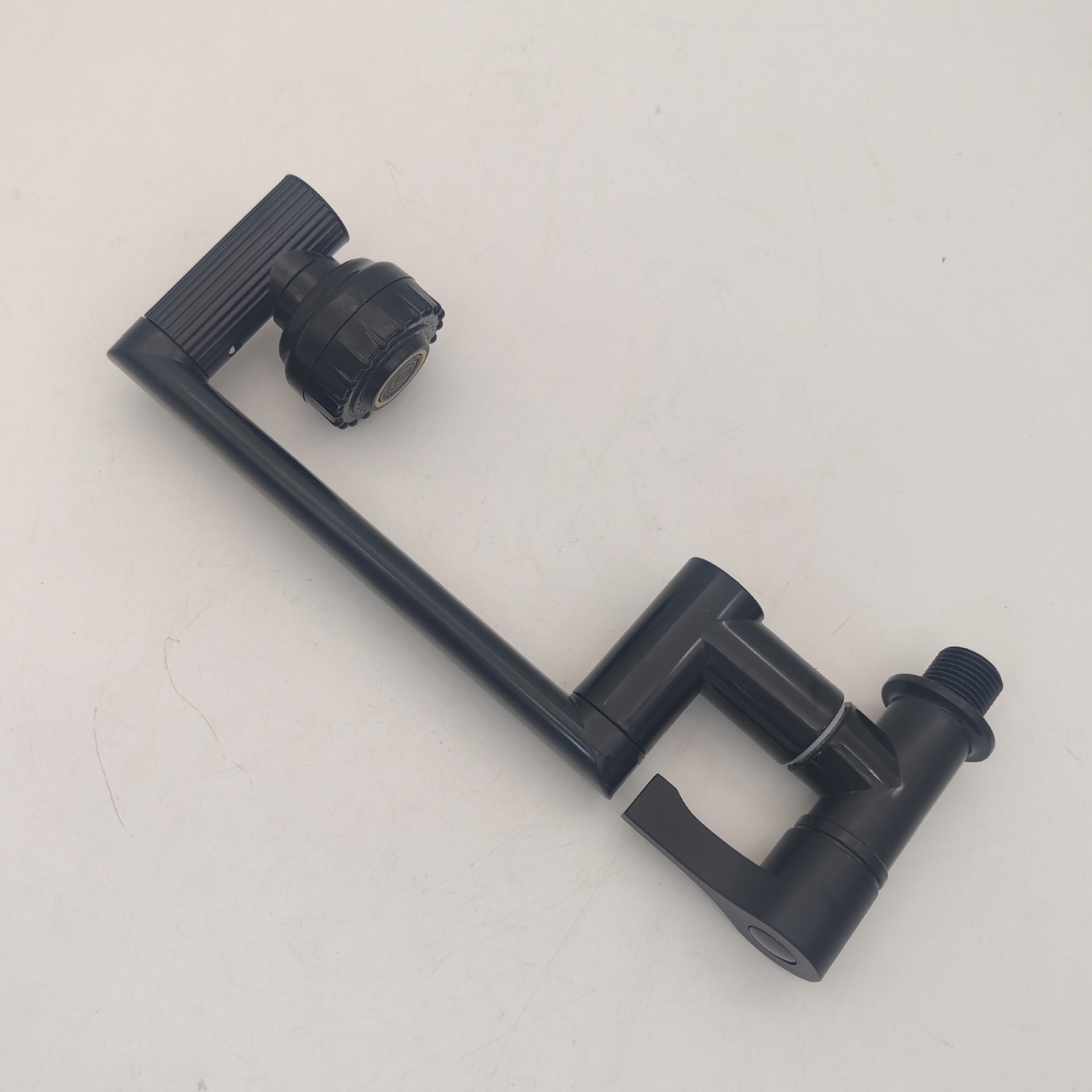 Southeast Asia Plastic In-Wall Lucky Cat Horizontal Mechanical Arm Universal Faucet Kitchen Single Cold Faucet