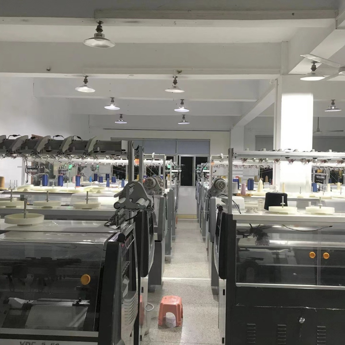 Small batch of custom knitted sweaters to map and sample printing processing computer flat knitting machine source clothing factory contractor