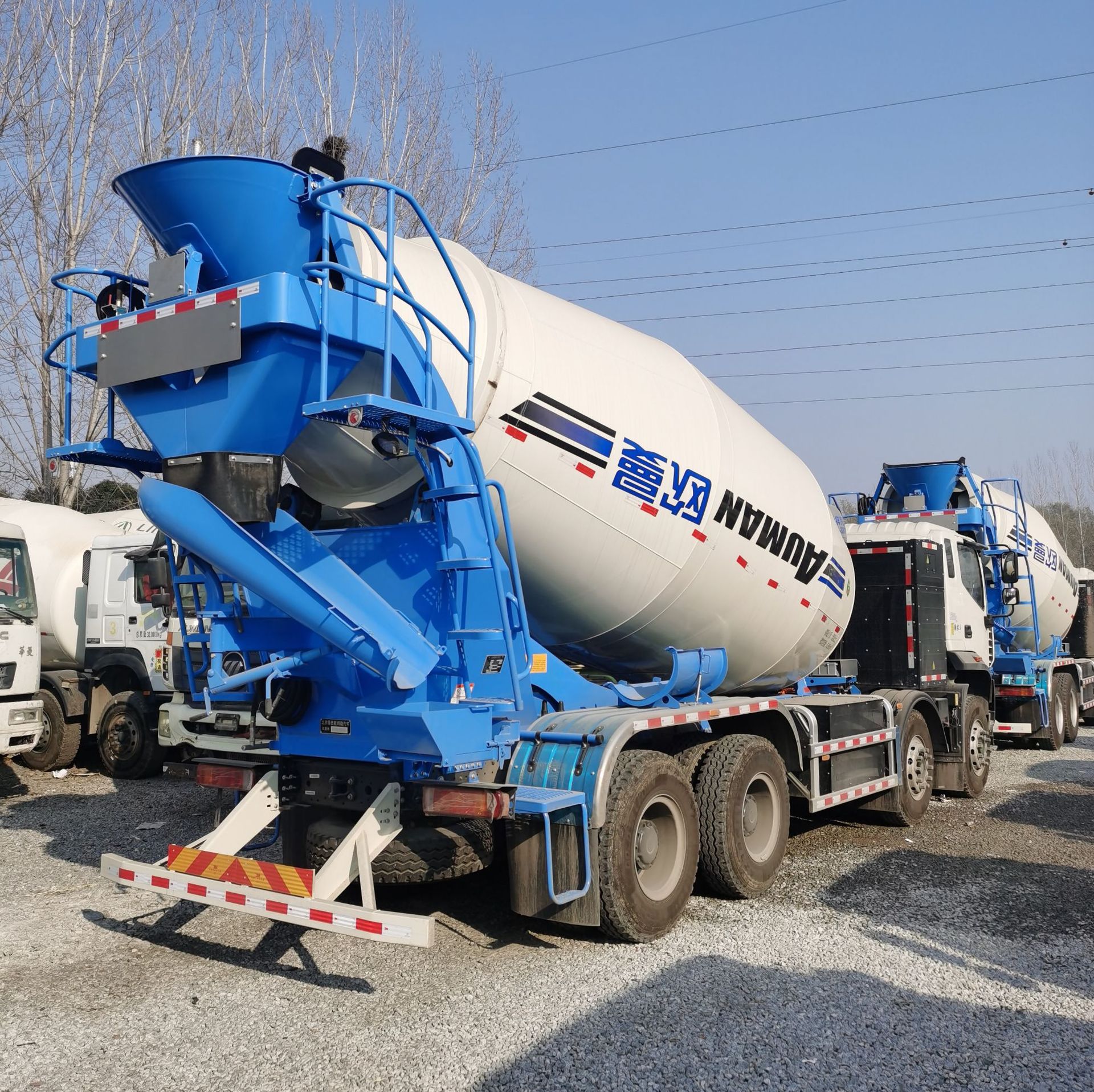 Baic Foton Auman Electric Concrete Mixer Tank Truck for Sale Auman Electric Cement Mixer Truck for Export