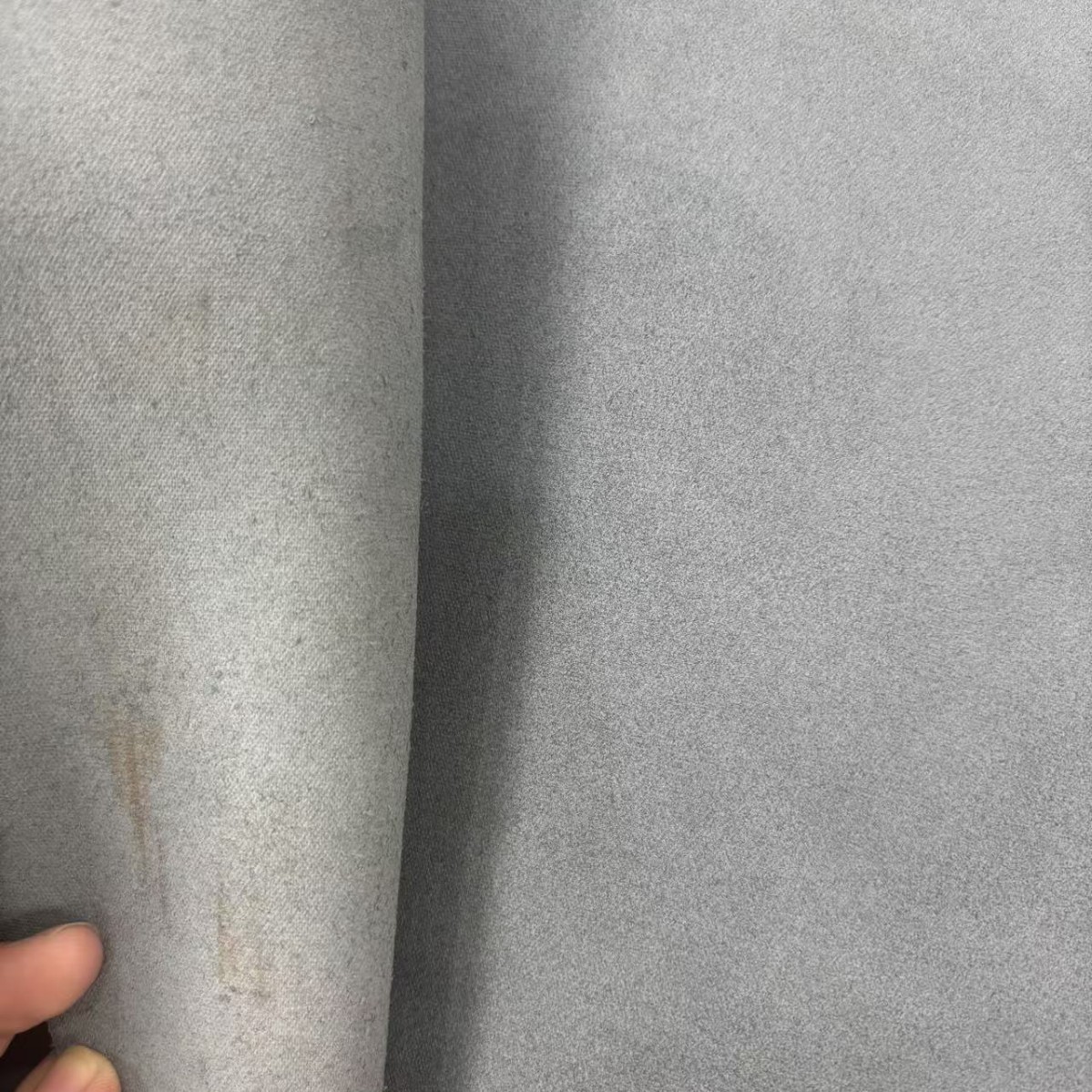 Guangzhou Chuangyue Factory Directly Sells New Crazy Horse Leather Suitable for Short Boots/Bag Products