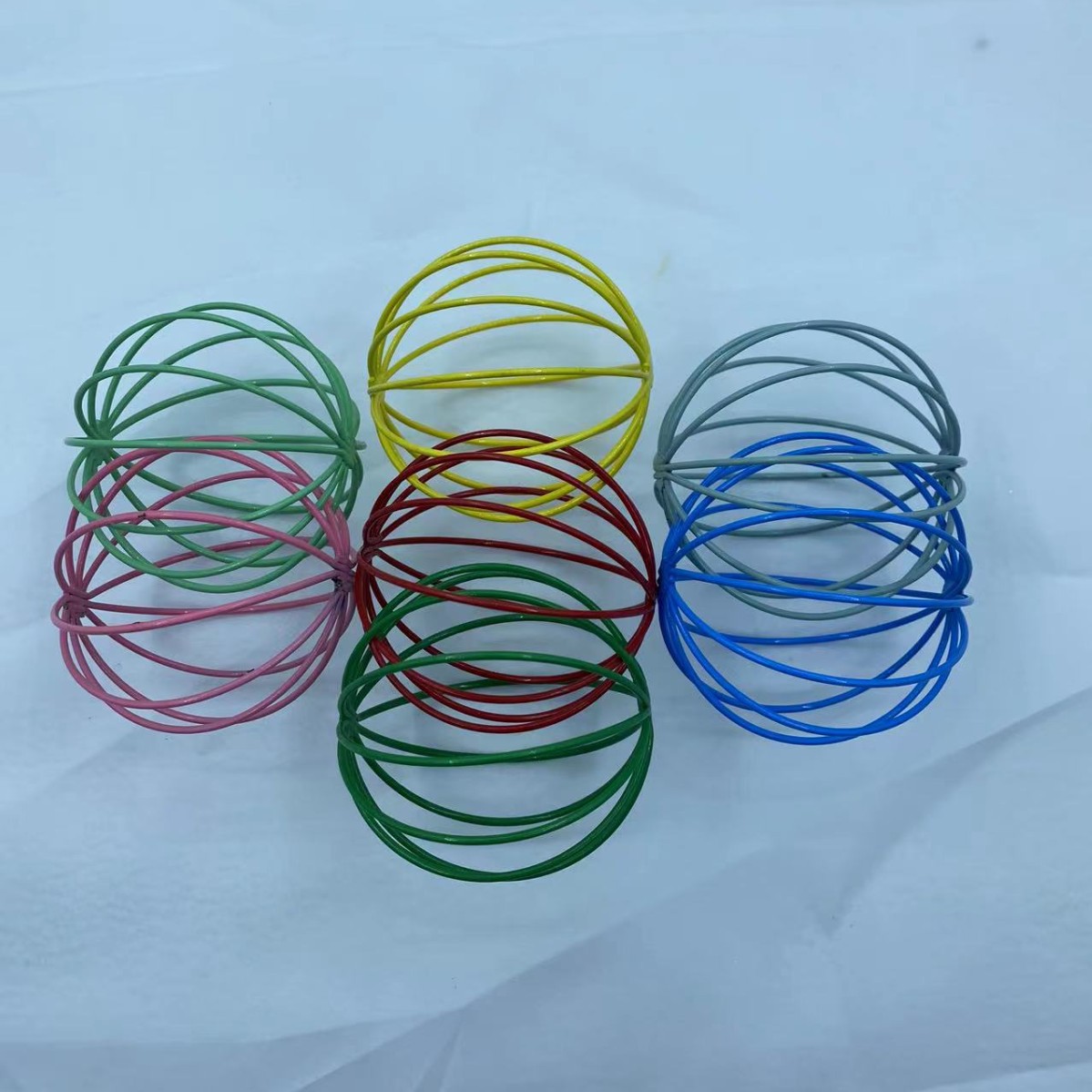 Cage mouse cage handmade steel wire iron ball pet cat toy factory direct color can be set