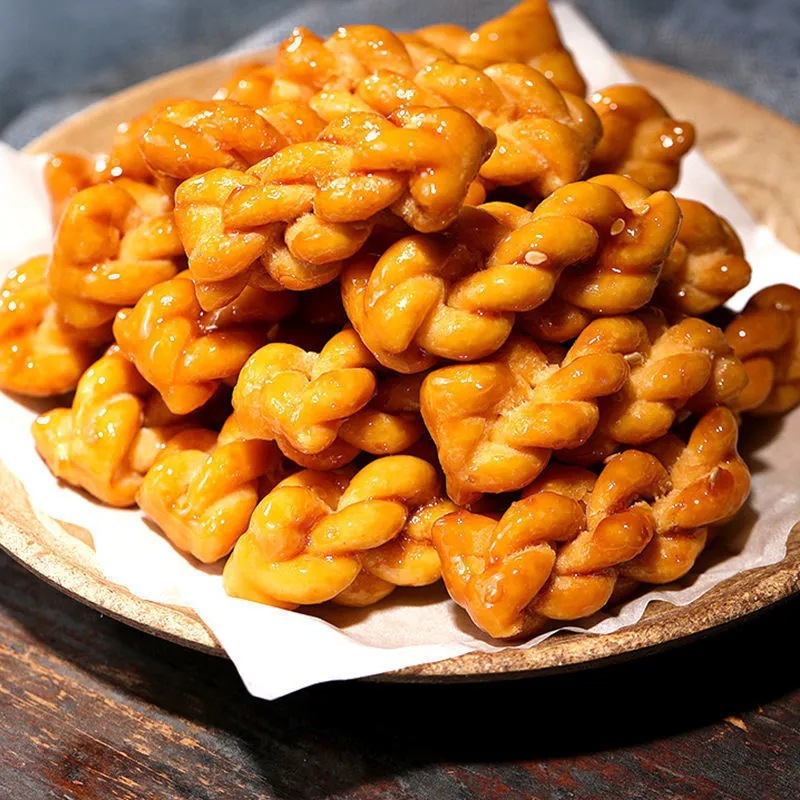 Small Twists Wholesale Street Stalls Whole Box Bulk Multi-Flavor Twists Internet Celebrity Snacks Individually Packaged Snacks