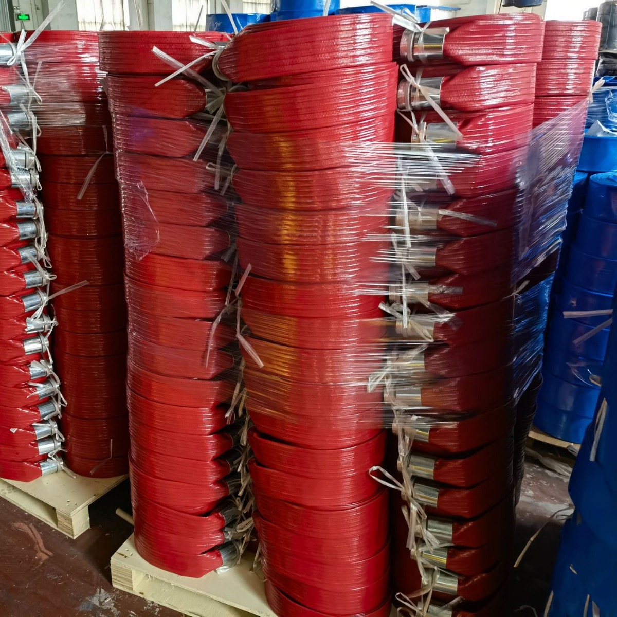 Industrial mud pump PVC pumping agricultural irrigation hose high-pressure explosion-proof plastic-coated agricultural greening watering hose