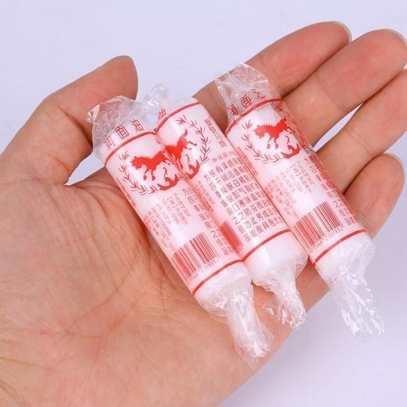 Premium Domestic Moisturizing Cream, Shuatiema Brand Moisturizing Oil, Anti-Drying Horse Oil, Mouth Oil, Stick Oil, Hand Cream