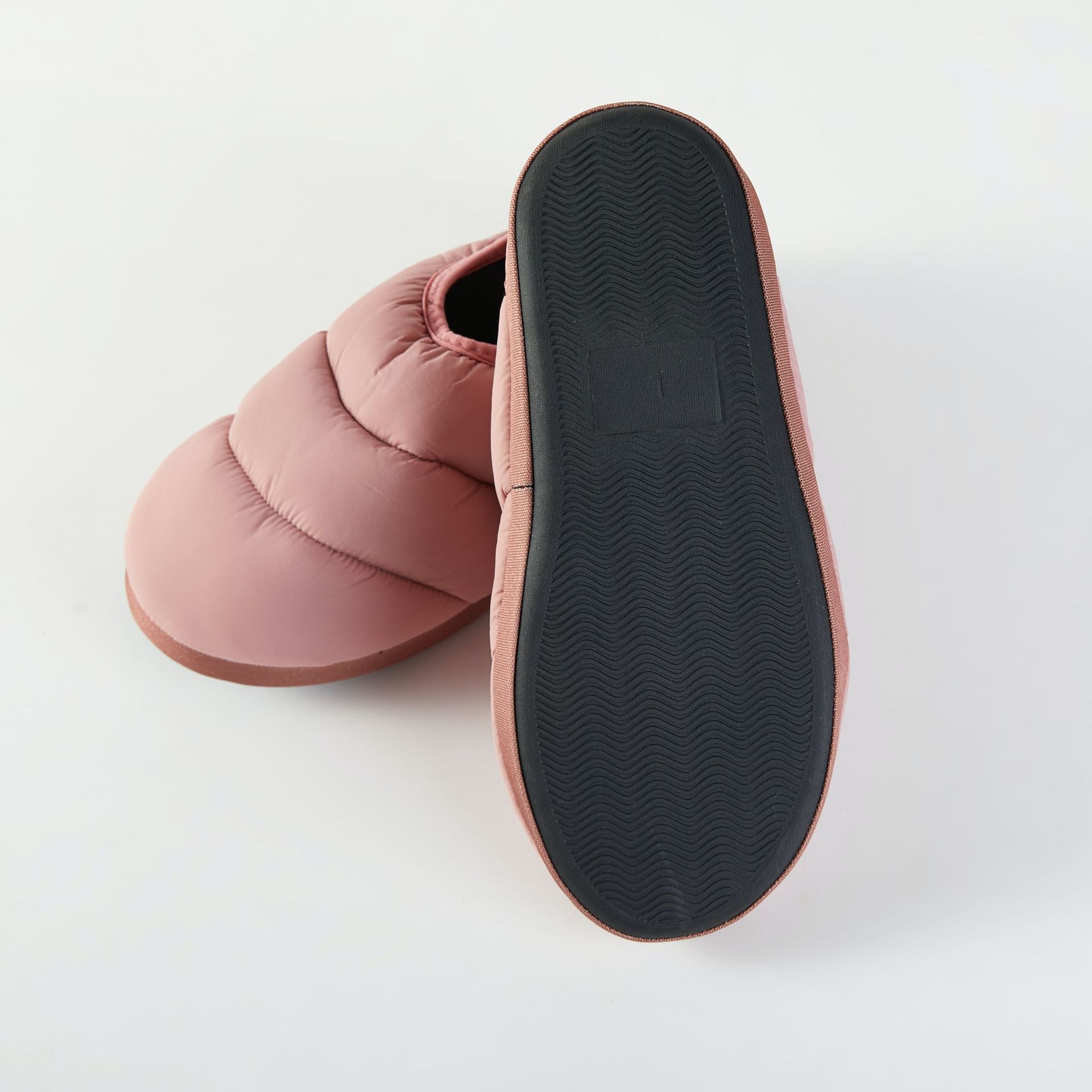 2025 Factory New down Shoes Winter Sewing Shoes Home Warm Outdoor Tent Wearable Heel Camping Shoes