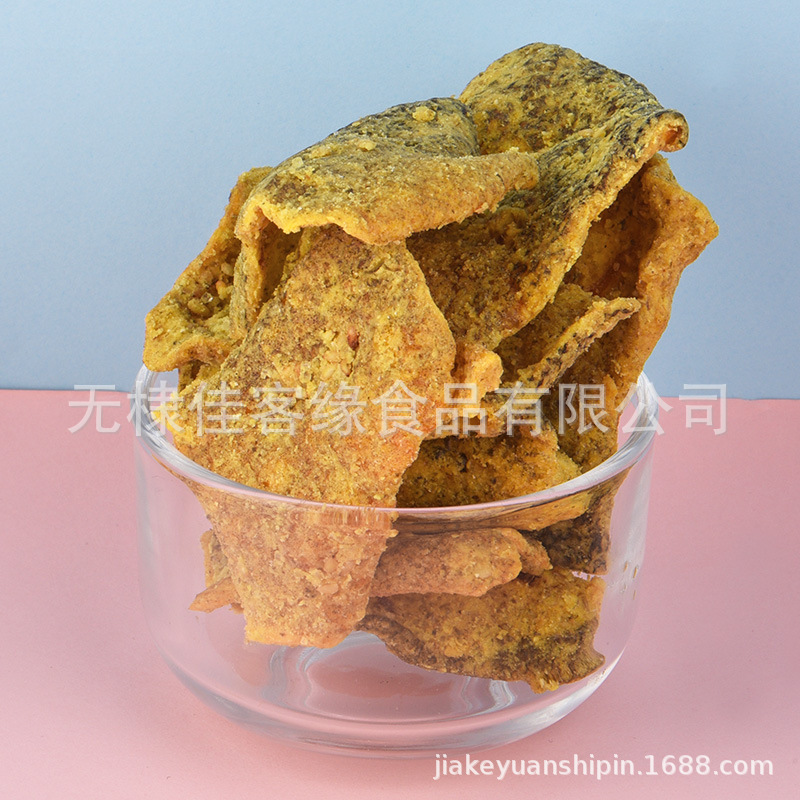 Egg yolk fish skin crispy cod skin crispy snacks instant snacks casual seafood manufacturers supply one-piece delivery