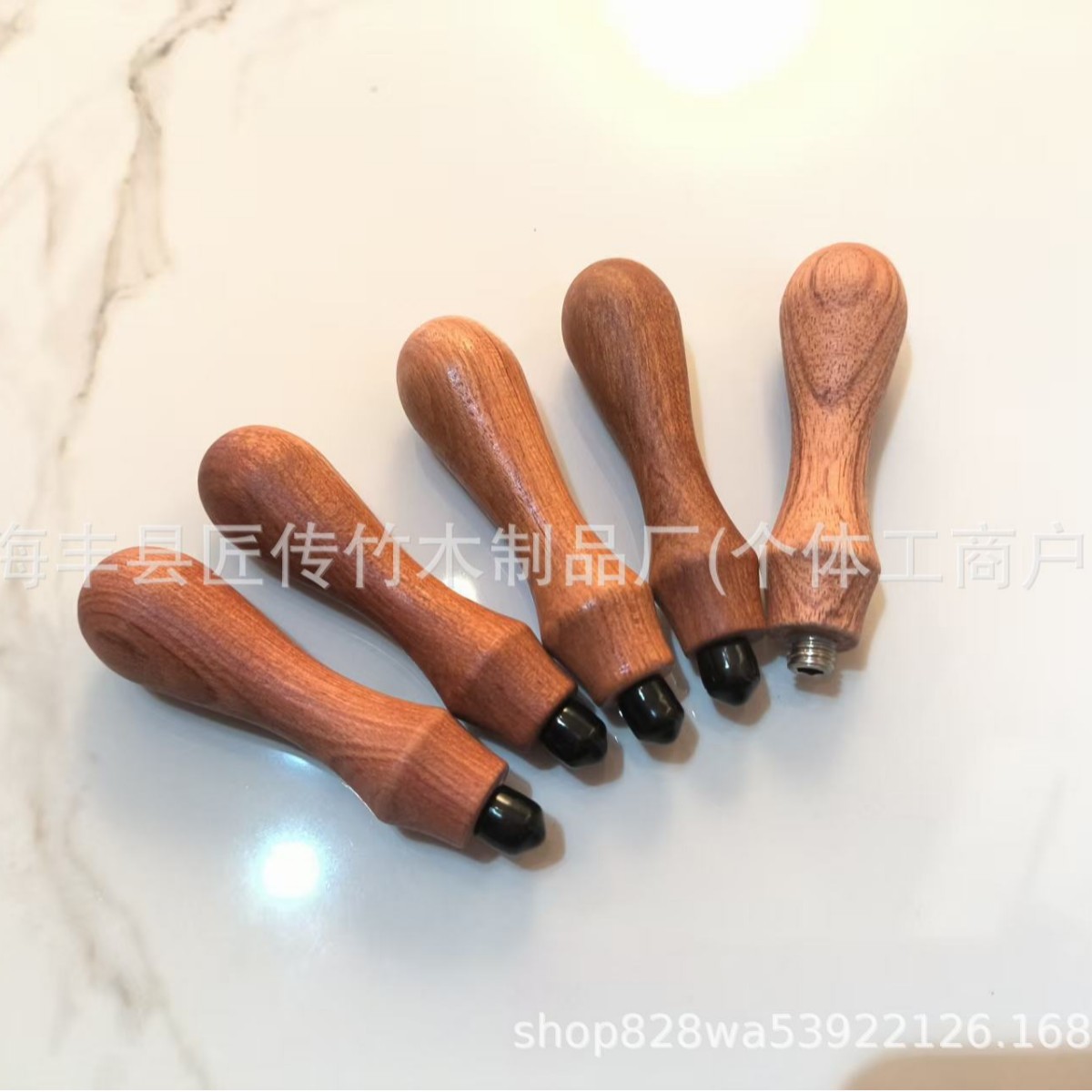 Manufacturer's Ready-Made Fire Paint Seal Handle, Rosewood Seal Handle, European Retro Fire Paint Seal Handle
