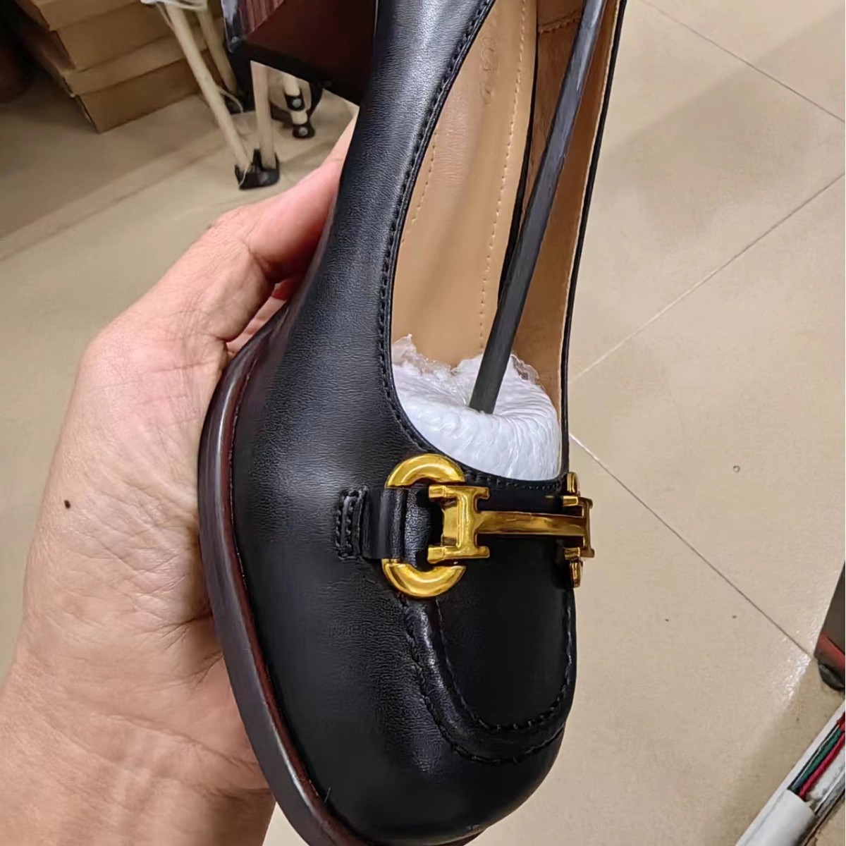 Metal Buckle British Retro Thick High-Heeled Shoes Are Only Available to Order Aura British Style Formal Wear