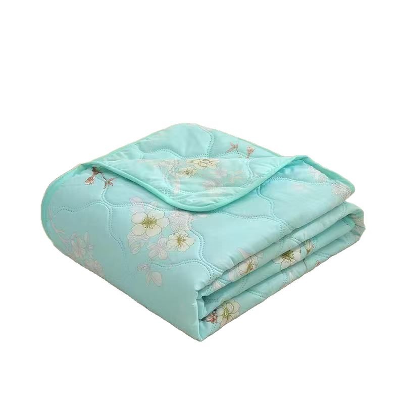 Summer cool quilt gift box summer company welfare air conditioning quilt opening activity gift summer quilt thin quilt core wholesale
